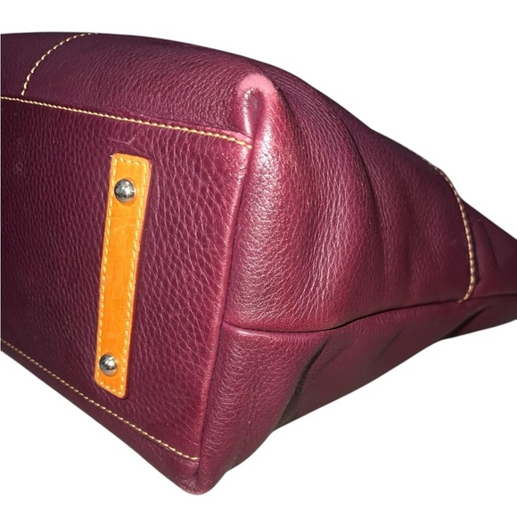 EUC Dooney & Bourke Pebble Grain Leather Convertible Shopper Tote Bag Eggplant - Picture 6 of 11